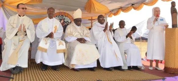 Archbishop Robert Ndlovu centre flanked by priests and Monsignor Gabriele during the 25th Annivervary of Sisters of Our Lady od Sorrows in Chegutu..jpg