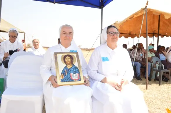 Mother Bertani holding the gift she presented to Sr. Luisa..JPG