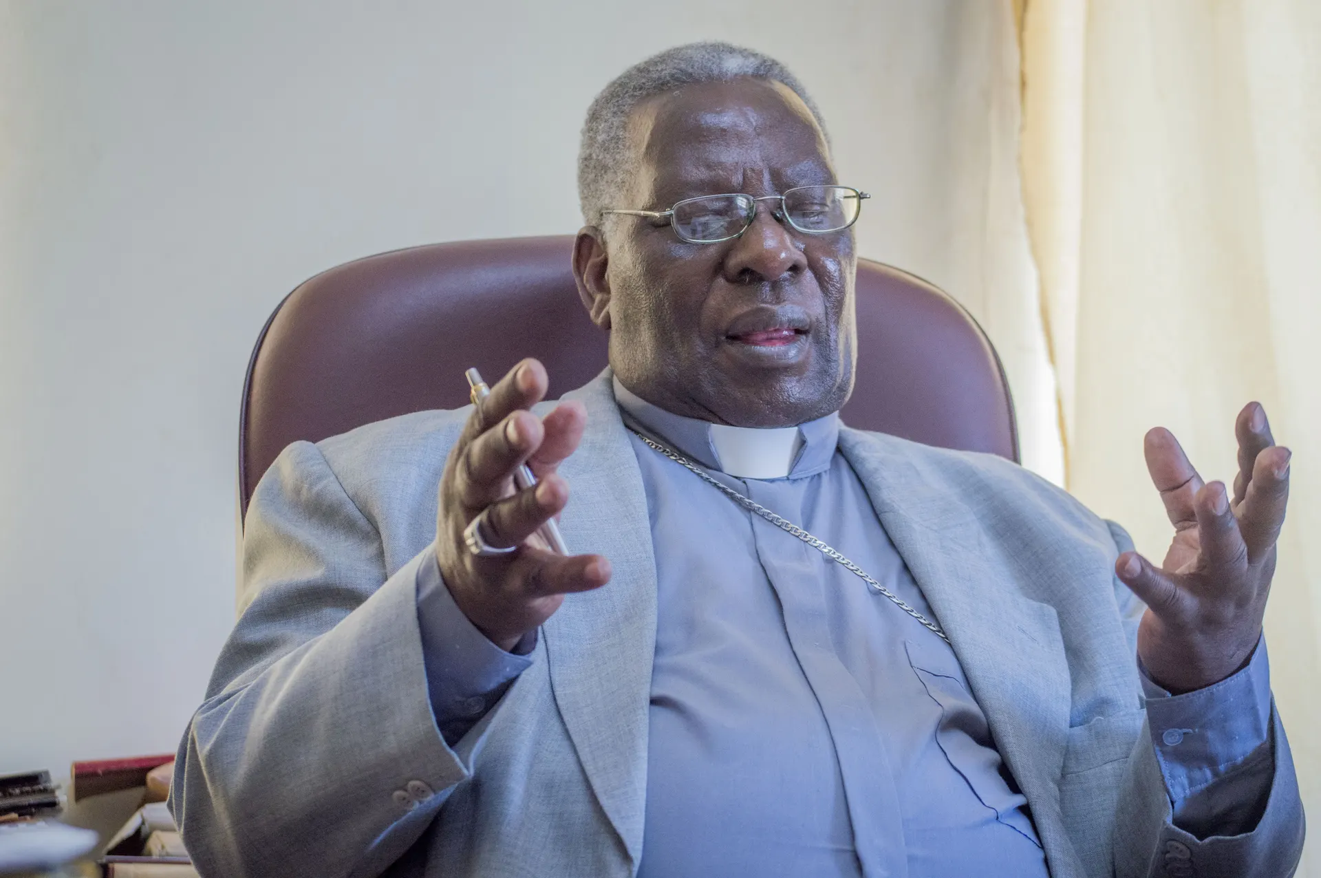 Bishop Emeritus Alexio Muchabaiwa Stressing the need for self reliance in Mutare Diocese.