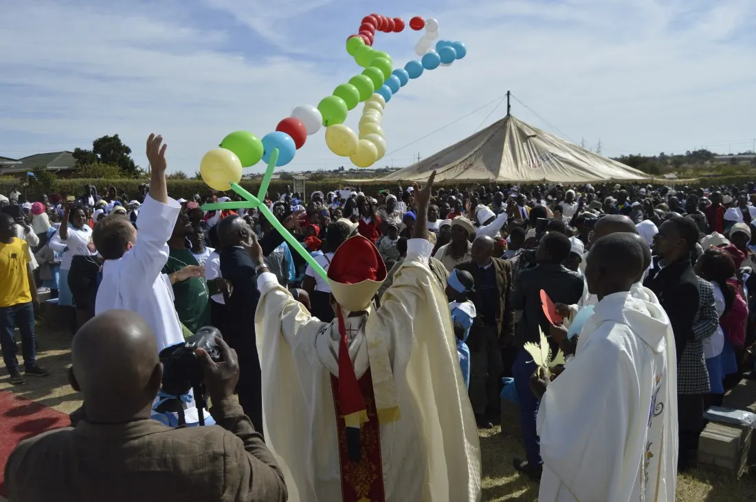 The Archbishop of the Archdiocese of Bulawayo Alex Thomas, launches the missionary rosary into space during the 140 years of christianity in Matebeleland celebrations held at Our Lady of Fatima in Bulawayo.
